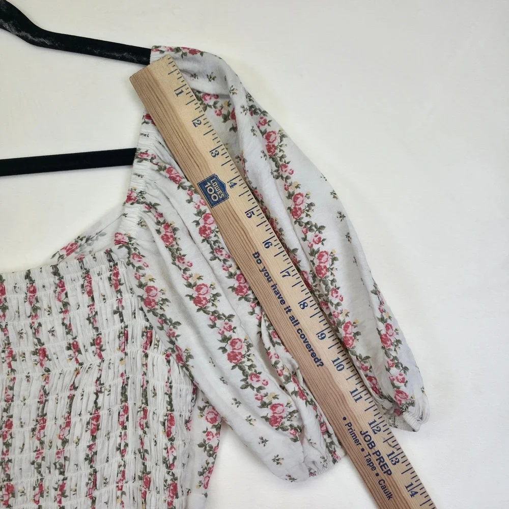 Sienna Sky‎ Blouse Womens L White Floral Smocked Cottagecore Fairycore Romantic - Picture 6 of 14